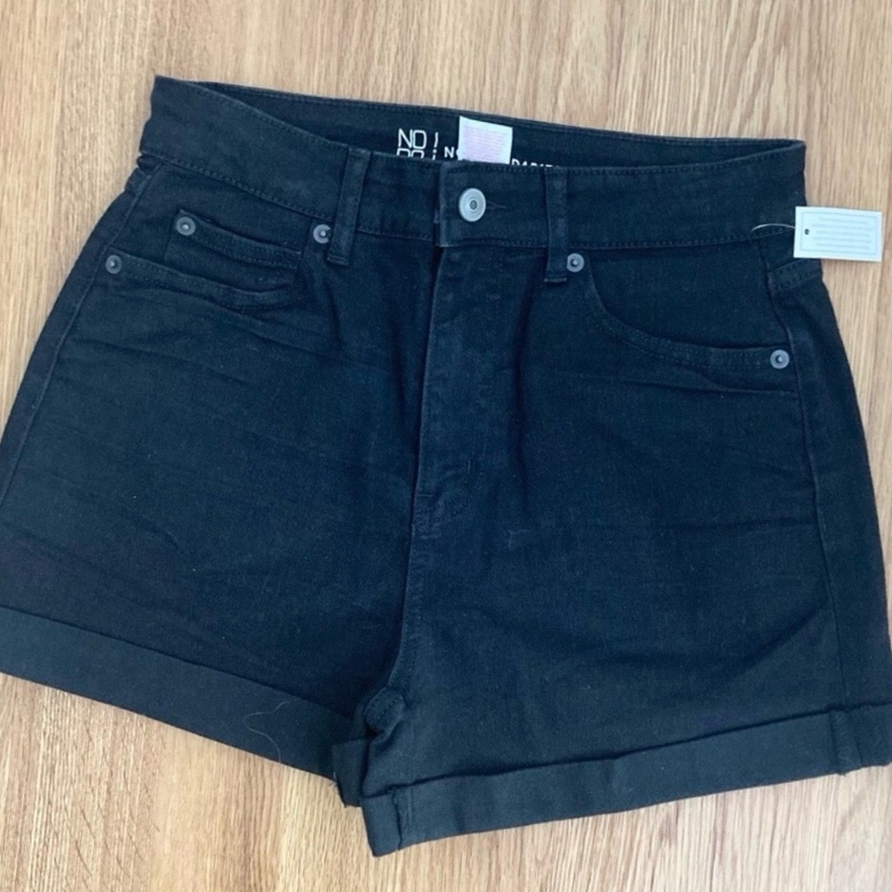No Boundaries Black Denim Shorts Womens Size 7 Juniors High Rise Cuffed NWT